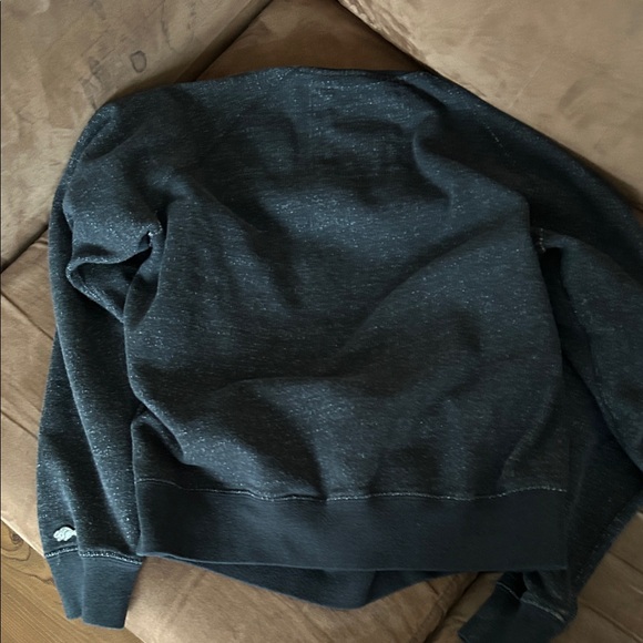 Roots black Sweatshirt with White Beaver Design - Picture 6 of 6